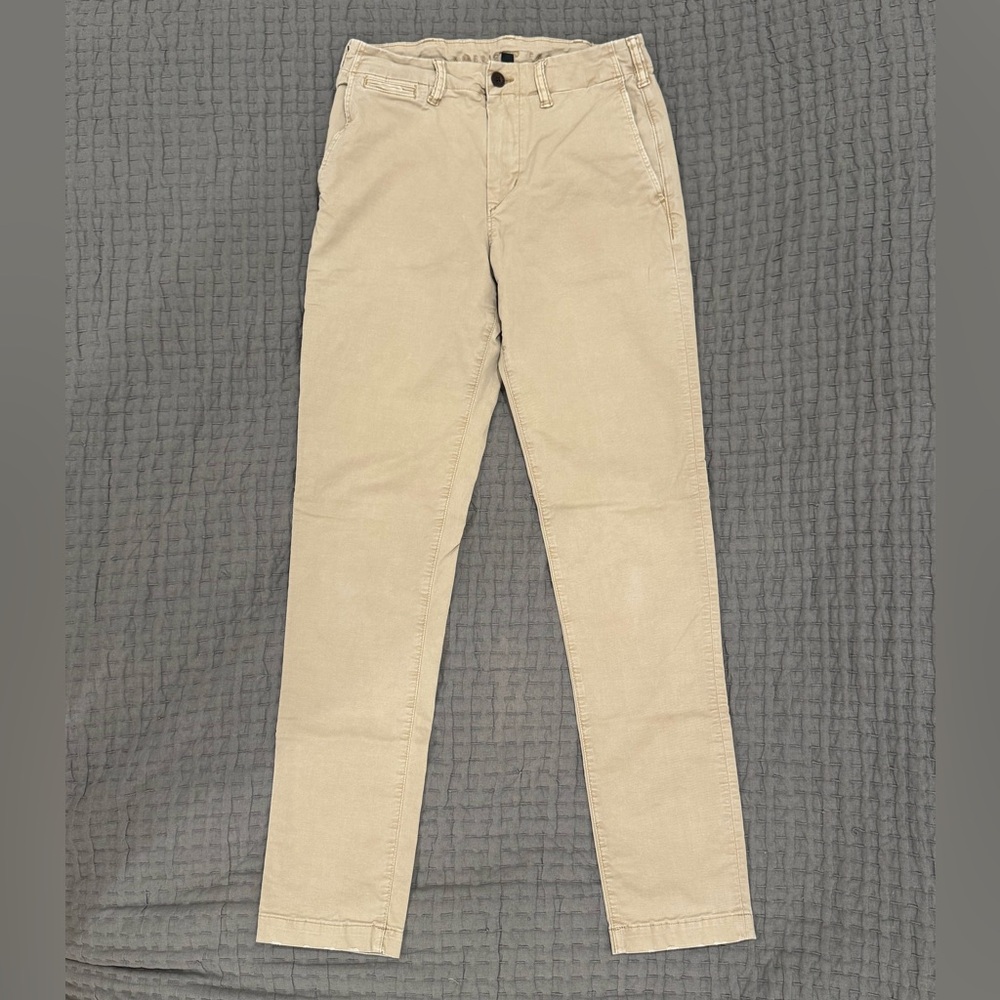 American Eagle Mens Slim Lived-in Khaki Chino Light Tan Pants